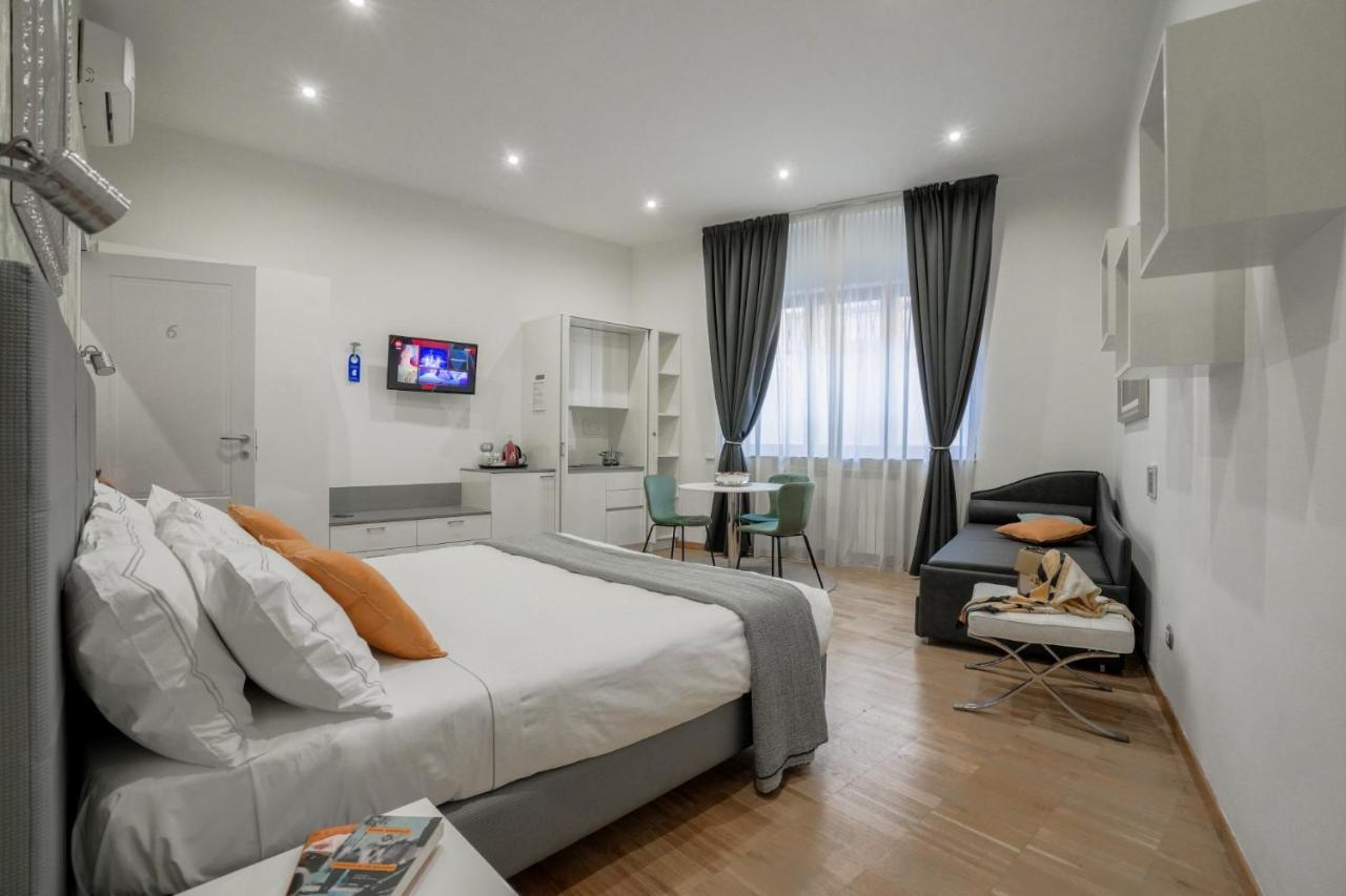 Monza City Rooms & Studios מראה חיצוני תמונה