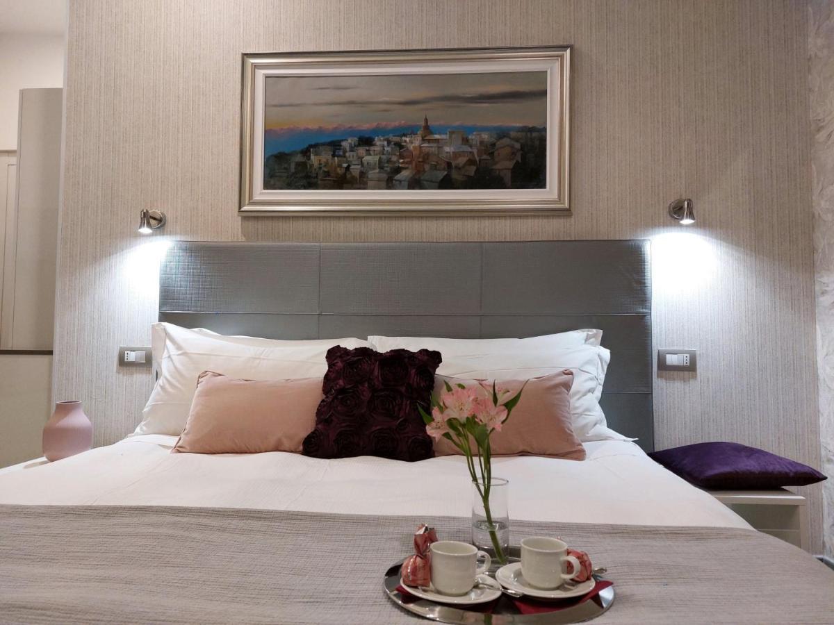Monza City Rooms & Studios מראה חיצוני תמונה