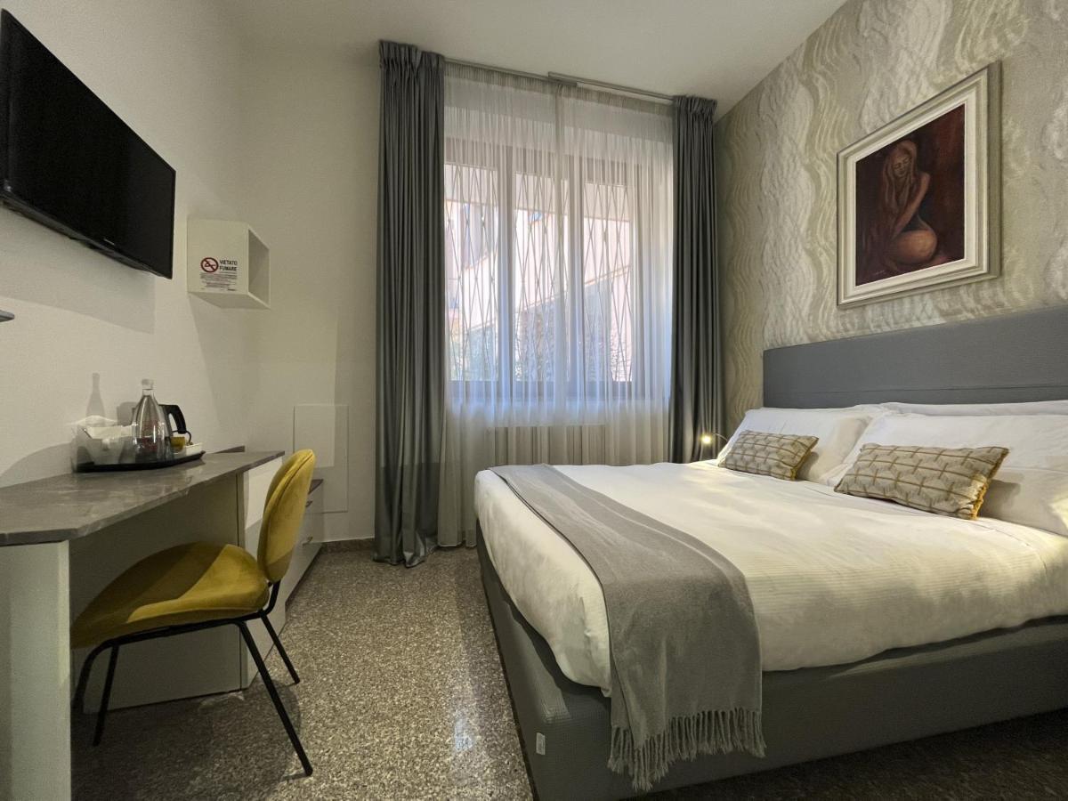 Monza City Rooms & Studios מראה חיצוני תמונה