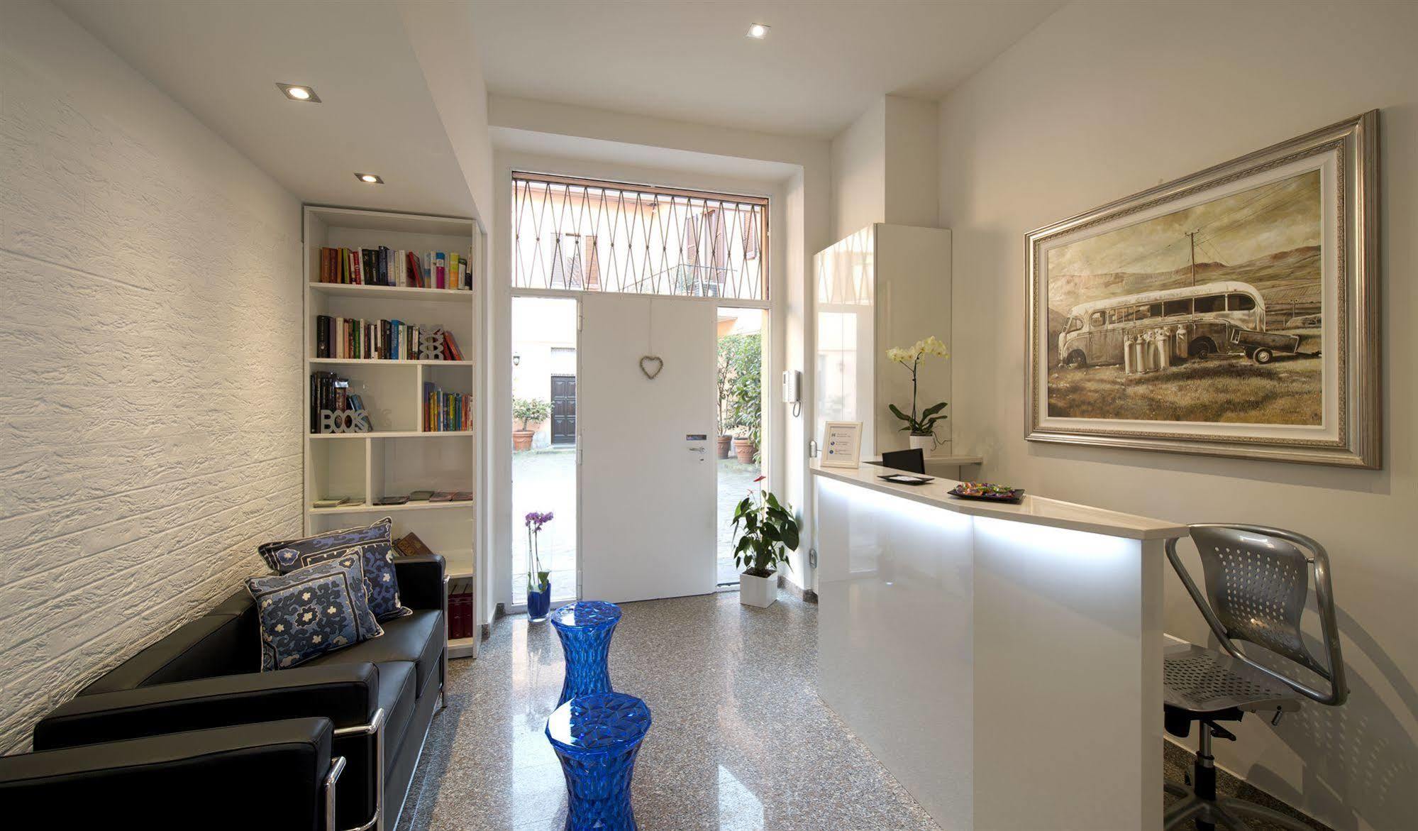 Monza City Rooms & Studios מראה חיצוני תמונה