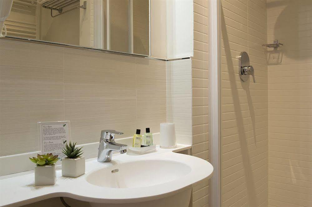 Monza City Rooms & Studios מראה חיצוני תמונה